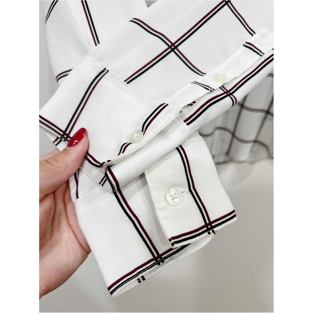 Express The Portofino Shirt White Plaid Button Down Blouse Small Windowpane - Picture 4 of 9